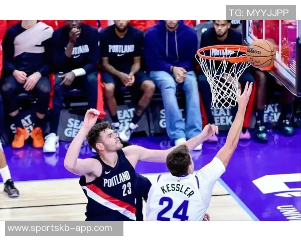 开拓者揭幕战对阵森林狼大名单公布杨瀚森在列四位中锋齐聚一堂 开拓者揭幕战对阵森林狼大名单公布杨瀚森在列四位中锋齐聚一堂