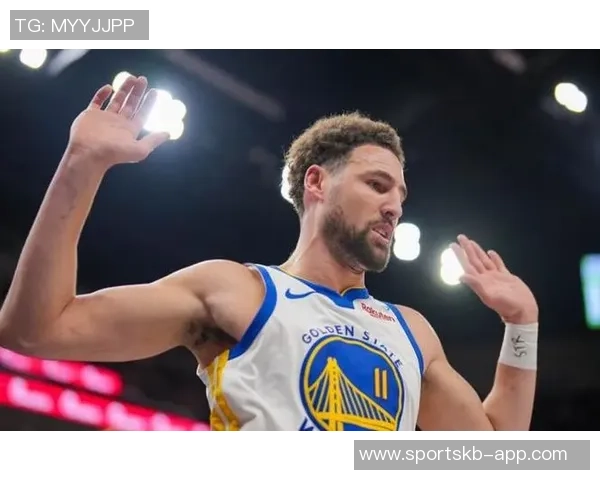 克莱末节神勇表现8中6砍下17分助球队逆转全场贡献23分正负值高达15